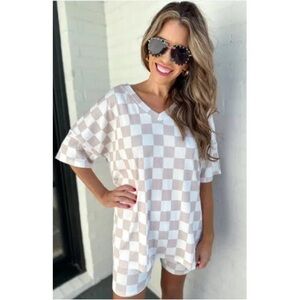 BRAND NEW WITH TAGS Neutral Checkered Ribbed Short Set